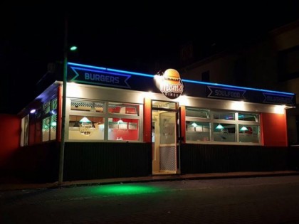 照片: Mom's Diner